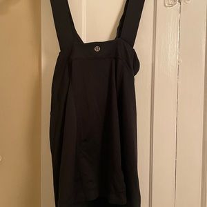 Lululemon black top size 10